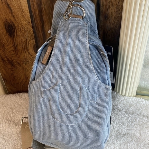 NWT True Religion Light Blue Denim SlingBag  Backpack Crossbody Adorable!! - Picture 1 of 14